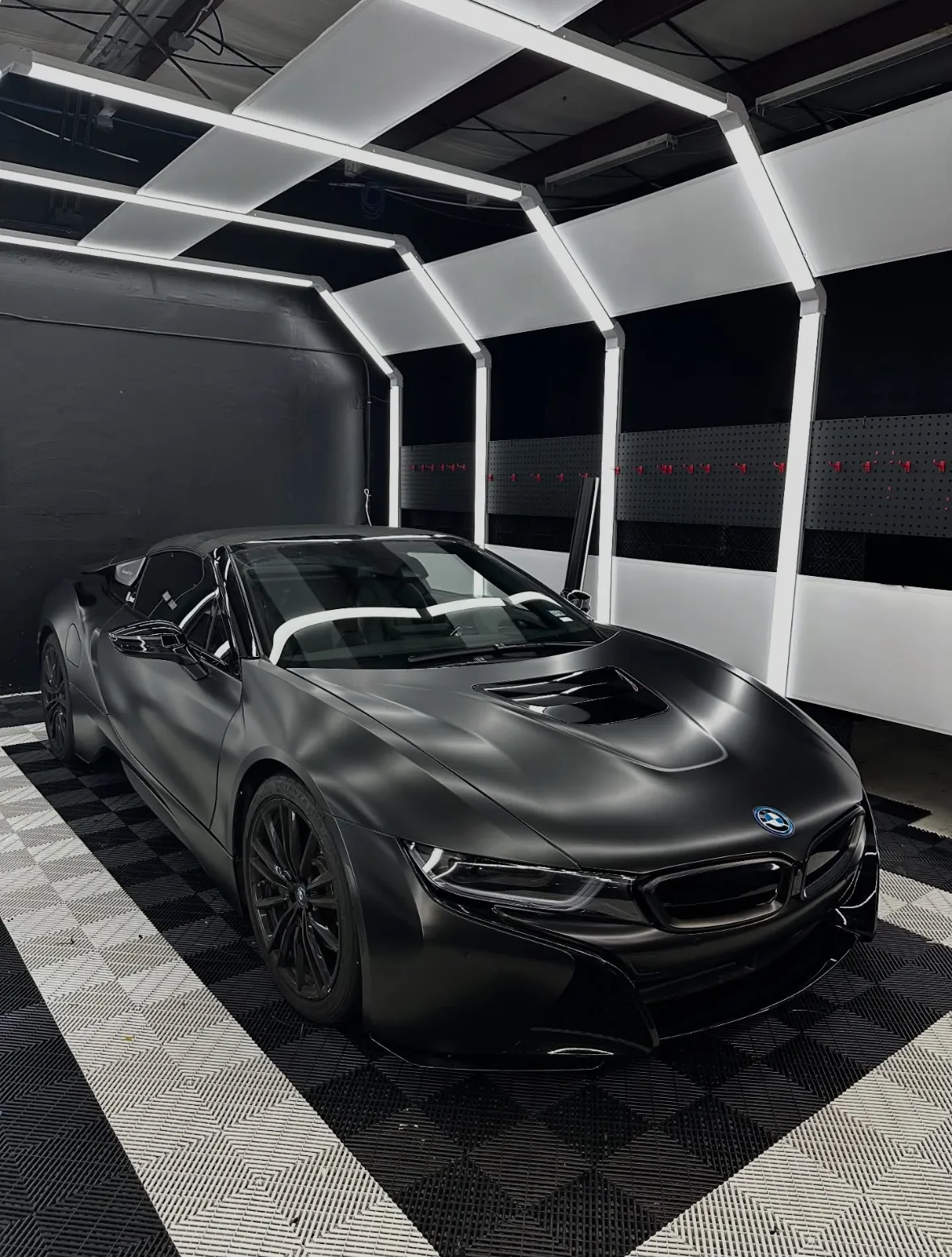 BMW i8 in IWRAPS studio Fort Worth